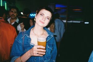 Hanna Ardéhn Instagram - ✨ Kodak gold ✨
