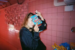 Hanna Ardéhn Instagram - ✨ Kodak gold ✨