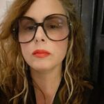 Hanna Hellquist Instagram - Många har ställt frågan: ska mitt lilla fejs och jag ut idag? Ja faktiskt! Är svaret. (Dididididididididididididi)