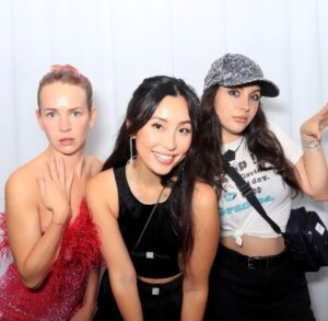 Hannah Marks Instagram - 🤩when it goes on the grid🤩