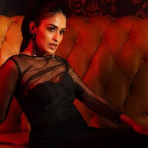 Hannah Reji Koshy Instagram - 🟥

Photographer: @sanojkumar123
Location :@infectedmonkztattoostudio
Costume: @dev ragh
Styling: @styled_by_arundev
Makeup: @makeup_by_shibinantony
PR: @maxxo_celebrity
studio: @maxxocreative
Thanks: @rizwanmechoth
 

Managed by @huwais.majeed