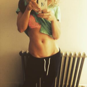 Hannah Spearritt Instagram - This is coming back in 8 weeks 👊 I've put it out there now so there's no coming back 🙌
#nomorepodge 😂