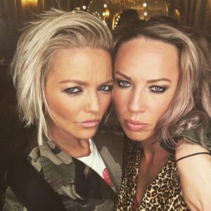 Hannah Spearritt Instagram - Can’t beat an @ctilburymakeup #makeover all #intact #readytogo #bluesteel #gameface @takethat @theo2london #bestfriends since 4 🥰🥳