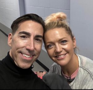 Hannah Spearritt Instagram - And the talented professional skater tasked with dragging me around the rink on @dancingonice is… @andybuchanan2 ⛸️❄️✨🤗🤩🥳Can’t wait! 💞