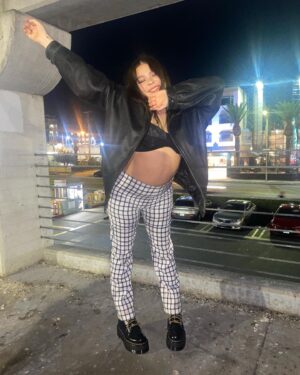 Hannah Zeile Instagram - :-)))))