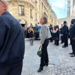 Hannah Einbinder Instagram - an immense honor to witness the genius of @nicolasghesquiere 🧡 merci beaucoup @louisvuitton for having me always 🧡