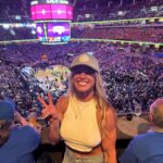 Hannah Goldy Instagram - My first Orlando Magic game was so fun!! 🤍