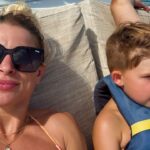 Hannah Goldy Instagram - Such a beautiful experience for Odin and I 🌊🐠🩷 Thank you @sailgetaways for adding another amazing core memory to our scrap book! …. The last pic is hilarious. I made him wake up to watch the sunrise with me 😂