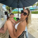 Hannah Goldy Instagram - Life with my best friend 🤍