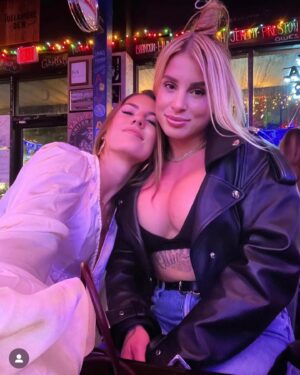 Hannah Goldy Instagram - Some things change, while others remain the same ❤️

Happy Birthday Bestie. Thank you for always being my partner in crime, my devils advocate, the voice of reason when I need it, the shoulder to cry on when i’m hurting, and the person to laugh uncontrollably with, mainly at ourselves because we’re hilarious 😂 

10 years of friendship turned into a sisterhood that will last a lifetime. I love you to the moon and back a million times. I hope you have the most amazing day. Cheers to you babe, you the realest 🖤