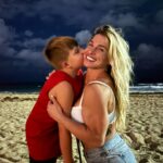 Hannah Goldy Instagram - Stay Wild Moon Child 🌙