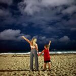 Hannah Goldy Instagram - Stay Wild Moon Child 🌙