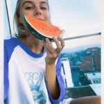 Hannah van der Westhuysen Instagram - @elisha_applebaum carried me a watermelon and I was really thrilled about it