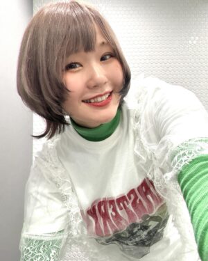 Harami-chan Instagram - あと3日でサントリーホール本番！！
髪のメンテナンスも完了ゥゥ！！✨✨

さっきドレスも試着してきたんだけど
今までにない感じで

＼( 'ω')／ウオオオオオオアアアアアアアアーーーーーッッッッ！！！！🔥🔥

って感じで！！(?)

あーはやくお米さんに会いたい！！！

#ハラミちゃん生音コンサート

@ryudo_matsukawa 
@shotaro_ishikawa 
いつもありがとうございます😭😭😭
TVerみれますー！超無敵クラスにリュウドウさん出てます！✨✨
なんだかめっちゃ嬉しかった...🫶🫶😆

いけるかも...リュウドウなら！！by濱家さん