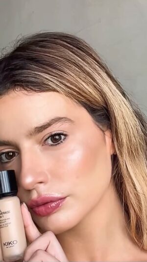Haritini Iliadou Instagram - Το αγαπημένο μου Full Coverage 2-in-1 Foundation & Concealer, είναι το απόλυτο προϊόν διπλής δράσης που εγγυάται άψογη κάλυψη διάρκειας έως και 16 ωρών για κάθε τόνο επιδερμίδας. Θα το βρείτε σε 42 νέες αποχρώσεις. 
#KIKOMilano @kikomilanogrcy ad