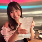 Haruka Momokawa Instagram – Yakiniku BarBiesさんに行ってきました👏❤️

お肉へのこだわりがとにかくすごいお店☺️
このお店でしか食べれない新鮮生肉のラインナップが豊富で生肉好きにはたまらない最高すぎるお店でした🍖❤️

肉質重視を追求してるらしく、上質な脂なので沢山食べても胃にもたれしなく、くどくなく旨みのある和牛A5牝和牛が食べれて本当に幸せでした🫶❤️

そして、２個目の動画が1日限定15食のTVで話題の生肉と焼肉の融合されたスーパーミート🍖
深みのある味わいで…うん…美味しすぎた🤤

後ね、ドリンクへのこだわりも凄くて…
お肉とお酒好きには堪らないお店だと思う🍖🍺

大サイズのお酒いっぱい頼んだんだけど色んなグラスで出てきてそれも楽しめるし、なんと言っても大ジョッキなのに最後の最後までお酒が美味しくて素晴らしかった❤️
エスプーマを利用したレモンの新感覚な泡泡のハイブリットBarBiesレモンサワーもおいしくて🍋

お店の雰囲気もとても素敵でスタッフさんも素晴らしく幸せな時間を過ごせました☺️👏

#PR #yakinikubarbies #三越前グルメ #日本橋グルメ #日本橋焼肉 #三越前焼肉