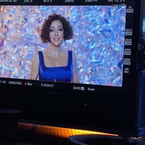 Hasibe Eren Instagram - @guldurguldur 10. sezonuna eşlik etmekten hönör duyarım 🥰 Canım ekip ❤️