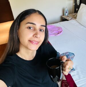 Hasleen Kaur Instagram - Chah peelo ☕️