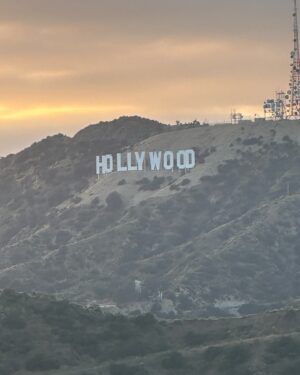 Hasleen Kaur Instagram - All touristy in LA #hollywood