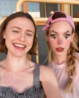 Hayley Erin Instagram - 🎶The girls are back in town🎶 @chloelanier123 #nofilter