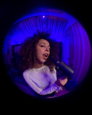 Hayley Law Instagram - GIVEAWAY🖤 We’ve got Halloween merch —> swipe • 👽 share the merch pic on your story and I’ll pick a winner Oct 25. Tag a homie in the comments for double entry 😘 Link in bio to buy now.