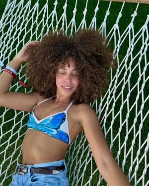 Hayley Law Instagram - Laughed about a years worth this weekend. Danced like a maniac to Sean Paul like it was 2010.