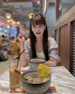 Hayley Woo Instagram - Though my heart is home, but my tummy is missing the boat noodles.. 🥲 📸 @joeythew