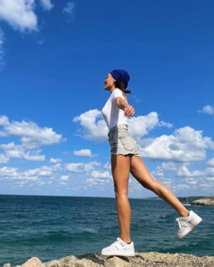 Hazal Şenel Instagram - 🦋😌