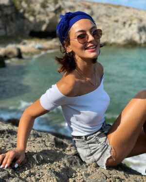 Hazal Şenel Instagram - 🦋😌
