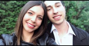 Hazal Adıyaman Instagram - İyi ki doğdun ablasının kuzusu, hayatımın erkeği 💙 @efeadiyaman  çok seviyorum 💋