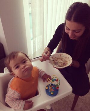 Hazal Adıyaman Instagram - Teyzem olucak şu kadına söyler misin,  YEMİCEMM !
😍😍