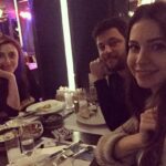 Hazal Adıyaman Instagram - Hobi olarak sevgililer günü yemeğinde ablamlara salça olurum..