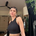 Hazal Benli Instagram -