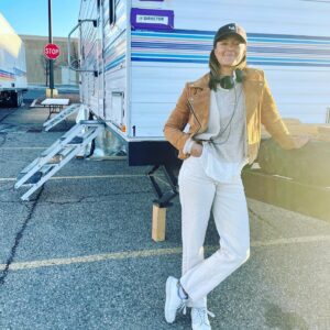 Heather Hemmens Instagram - It was an absolute honor and a pleasure to direct our 50th episode of Roswell! One of the most beautiful character moments we have ever had on this show was included in this script, and I was humbled to be entrusted with it by @warnerbrostv. Written by the incomparable duo @dctolli & @stvstrngr, our stunning cast brought it to life with the magnetism they are so reliable for. I was in awe and tears behind the camera! You don’t want to miss it tonight at 8. 💕Also…It’s almost time to say goodbye to @cwroswellnm. I have immense gratitude for this  experience and will celebrate it as one of the best chapters so far. Thank you for watching for 4 great seasons! And special thanks to @cadlymack, Chris Hollier, and @thecw, you have cheered me on since 2010 and it has meant the world to me to grow in the space you provided💜 Martini!!