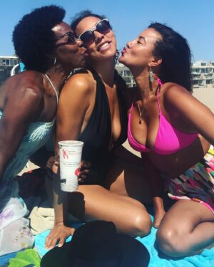 Heather Hemmens Instagram - My darling, beautiful, incredible sister @nataliehemmens , you are a force of nature! From building 2 businesses while being a rockstar wife & mother, and also my best friend, my confidante, my support at all times. You are EVERYTHING to us, and you’re the best sister in the world. I love you Nat♥️♥️♥️ Happy Birthday! 🎈🎂