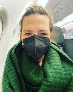Heather Matarazzo Instagram - Flying to the east coast for some chilly weather and to work with zombies. 
#newmovie #mtc