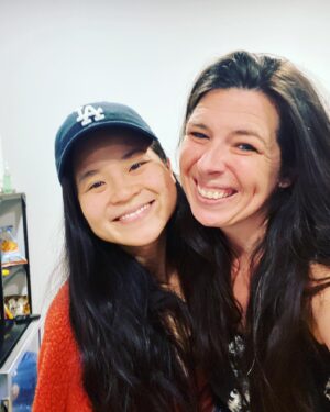 Heather Matarazzo Instagram - There are times when you’re graced with working/creating with a truly brilliant being. This is one of them. Thanks for being such a kick ass soul, @kellymarietran Let’s do it again soon!!! 
#narrativepodcast #sisters #chinook