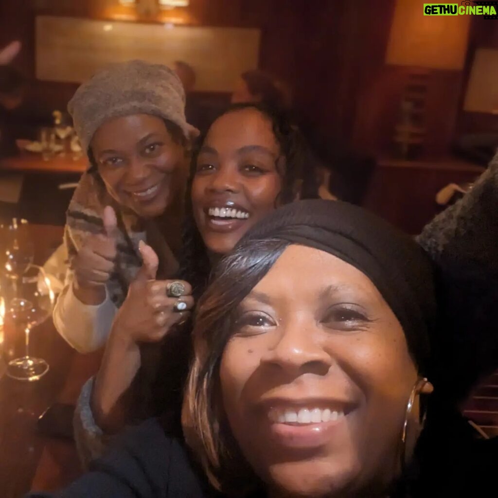 Heather B. Instagram - My Sista and Empress @iamnovibrown was rockin her #BilliTalk (AVAILABLE at @mycanvascolors ) and so was I....and so was MAMA NOVI!!! WE had soooo much fun at dinner AND our lip gloss was poppin' too🤣🤣🤣🤣🤣 #THEHAPPYHOURWITHHEATHERB #HeatherB #NewYorkCityNights #BilliTalk #lipgloss #veganlipgloss# #THANKYOUGOD