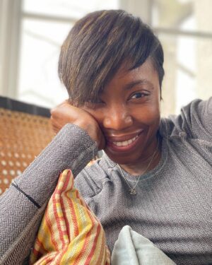 Heather Headley Instagram - My #braids are out…
my crop is cropped and back (thanks to #Maryam)…
This could only mean that it’s time tor a girl to go to ‘work’…or at least…
go #intothewoods 😉!

#happytuesday 
#newyork #imthewitch 🤷🏽‍♀️