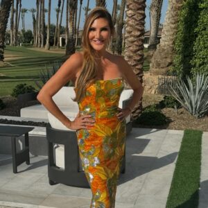 Heather McDonald Instagram - Slide Right. I Had a 1970 themed Palm Springs party last night. I got this dress b/c I knew it would pair perfectly with my sister’s.  Shannon is wearing our mom’s dress from the early 1970s. How cute is my daughter in @trinaturk More pics and videos to come. No filter or photo shop on these FYI @goldstein.shannon @kraftmackncheese @deniseaustin @thebrandyhoward #palmsprings #laquinta #party #cocktails #pool #palmtrees #memorialday #1970s #eveningdress #juicyscoop #heathermcdonald @shophelsi is my dress
