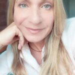 Heather Thomson Instagram - in MY heart 💙 Josh Takeman New Episode 🚨 Josh Taekman is an entrepreneur at heart, focused on EBOOST —his natural, ready-to-drink wellness beverage company and, as an active investor leveraging his experience to up & coming CPG brands and disruptive companies. In his early career he co-founded Bad Boy Entertainment alongside Sean Puffy/P-diddy Combs, spearheading endorsements, cross promotional opportunities, and partnerships with outside artists from Jay Z to Lauren Hill, Eminem, Busta Rhymes, 50 and others. Working closely with Puff, he was also a force in orchestrating his non-music oriented ventures, including creating the infamous White Party, leaning into Sean John — Puff’s clothing company, where I first met @jmtaekman and the prided Lincoln “Sean John” Navigator. He is also an executive producer of Netflix’s documentary Biggie: I Got a Story to Tell. He has been a friend for over 20 years, wow! how did that happen? And, he is in MY heart! Join us! We’re up and running with a new episode,) #inMYheart #nowplaying #heatherthomson #podcast #entrepreneurship #eboost #wellness #disruptors #investor #rhony #history