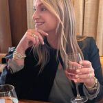 Heather Thomson Instagram - a sparkling lunch! celebrating clean air, summer, friends, @stevenlagos 💎@kateshareslagos 💕 and all things pink! I heard it’s Rosé Day! And, apparently, there are even two competing “rosé days’) but either way, it’s always a good day to celebrate Rose’ ! #congratulationsfamily #entrepreneuroftheyear #beautifulbride #RoséDay! @lagos #roseallday #whatdayisntthere ? 🤷‍♀️