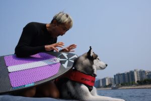 Hedwig Tam Sin-Yin Instagram - Reef第一次Wakesurf 係去做model