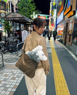 Hedwig Tam Sin-Yin Instagram - 我對回復以前嘅磅數呢件事持開放態度

佢一路傾電話都輕鬆夾到公仔都係一擊必殺