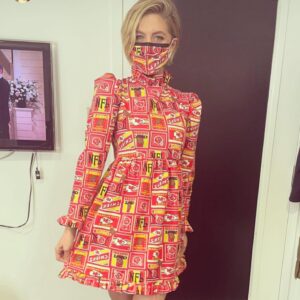 Heidi Gardner Instagram - // guuuurl, thank you so much post // Last week I got a message from one of my favorite small business owners @shopfranklinjay and she said,”hey, I found this @chiefs fabric and I want to make you a dress.” Then a few days later this absolute stunner came in the mail! She is an amazing designer who uses the most playful vintage fabrics and sheets and cuts. I would categorize her as a “DRESS ANGEL.” I couldn’t have dreamed up a more special piece. Thank you, my friend ❤️💛❤️ now, let’s #runitback @chiefs 💛❤️ 
dress and mask: @shopfranklinjay 
glitter boots(I wore to represent the Lombardi trophy): @brothervellies 
dreamboy in first pic: @fayedunaway