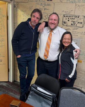 Helen Hong Instagram - I worked all weekend but it wasn’t too bad. #dreamjob #standup #comedy @comedyandmagicclub @jaylenosgarage @kevinnealon 📸: @mslynstagram