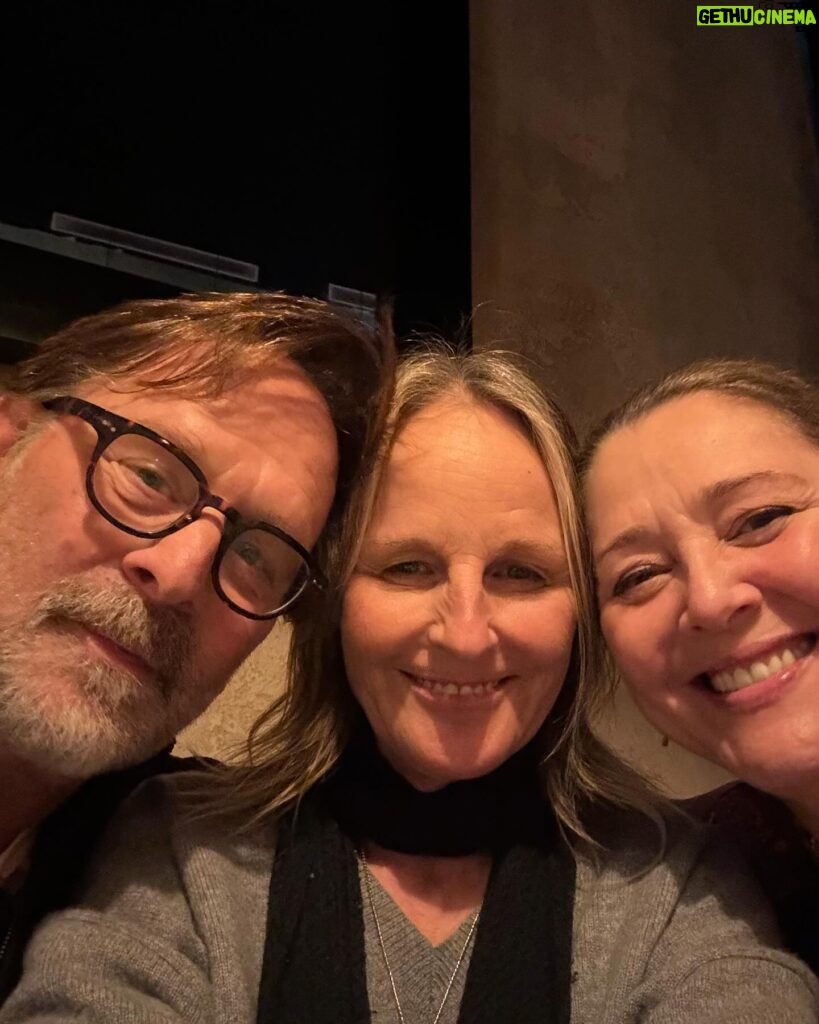 Helen Hunt Instagram - Actual Holiday Spirit 🙏🏽@jeffreynordling @camrynmanheim @catherinefriesvaughn and New York City