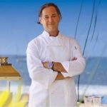 Helen Hunt Instagram - There was no one kinder than Mark Ellman. A dear friend for 35 years. A loving husband, devoted father and family man. He made some of the most delicious food I’ve eaten in my lifetime and he made it with love. More than anything he coined the phrase ‘practice aloha,’ and no one practiced it more consistently or lovingly than him. RIP @practicealohamaui You will be deeply deeply missed ❤️❤️