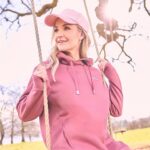 Helen Skelton Instagram - The sun made a welcome but fleeting appearance on his weekend and I am more than ready to be spending a lot more time outside ❤️☀️ Had a great day recently with @gooutdoors @seanfletchertv trying out some of their new SS24 collection. Standard day in the Lakes … we had four seasons in one day. Everything you need for a typical British summer 😂😍🤪 Link in bio to shop some of my favourite pieces. #Ad #freshair #adventures #lakedistrict #outdoors #exploremore #nature #wanderlust #camping