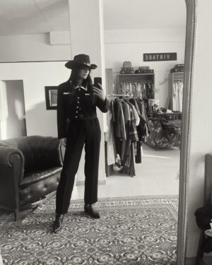Helena Coelho Instagram - SUNDAY